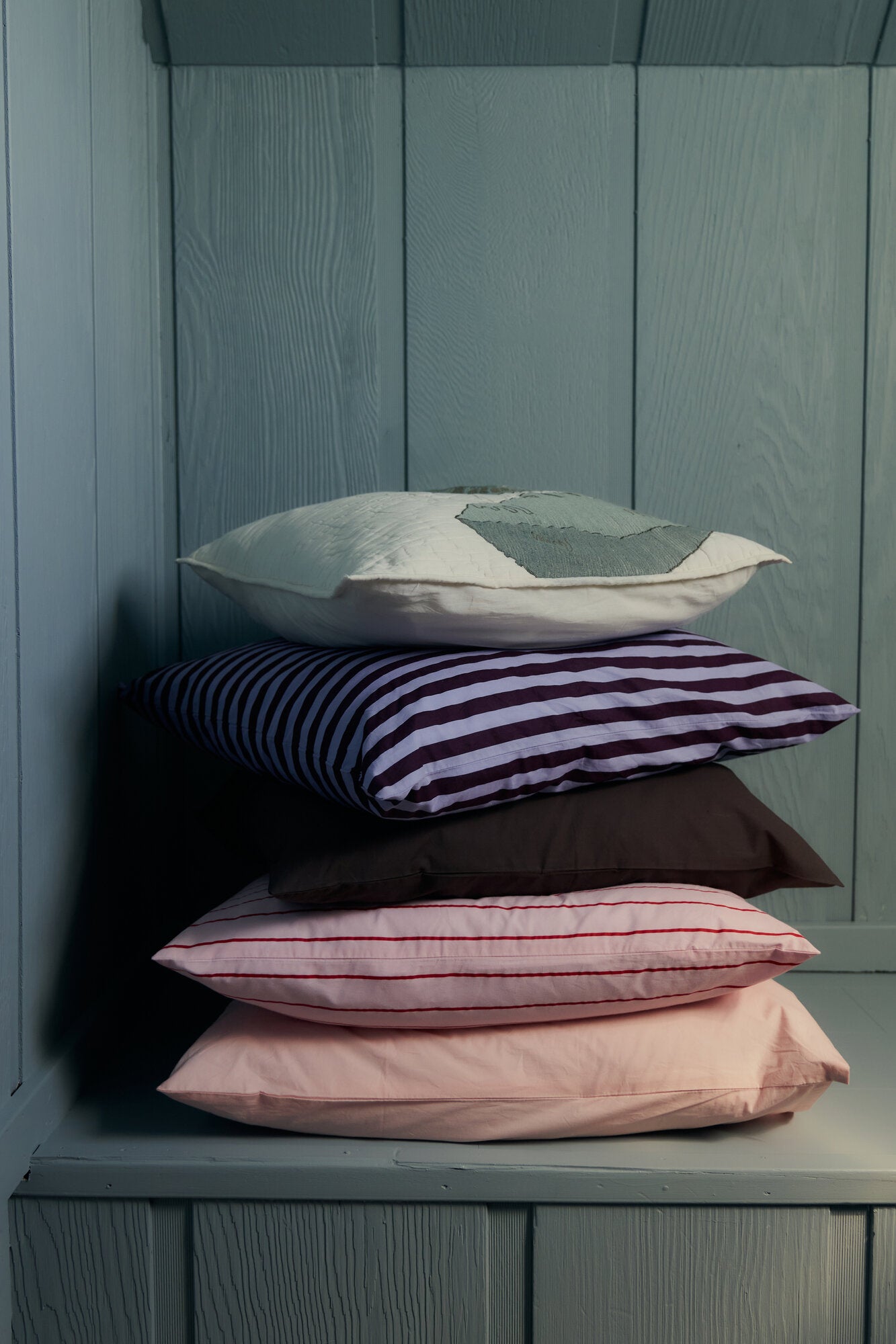 Percale hovedpudebetræk, 60x63 cm – Wine & Lavender blue